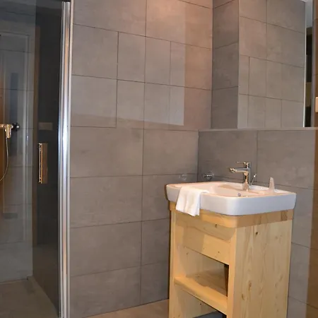 Aparthotel Post 4*