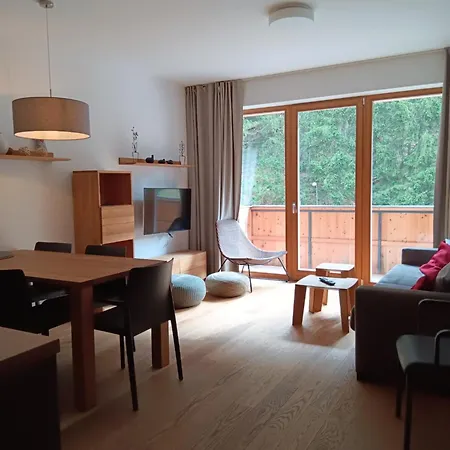 Post Aparthotel *