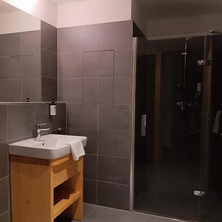 Post Aparthotel Pec pod Snezkou