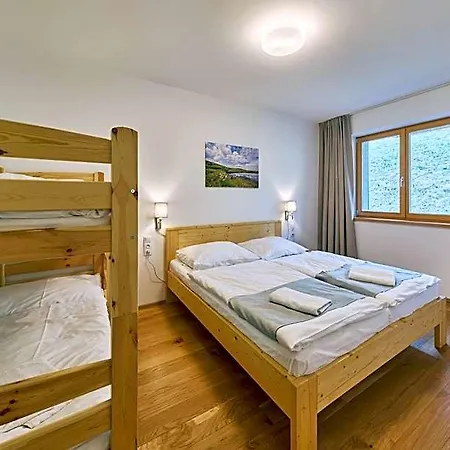 Post Aparthotel 4*